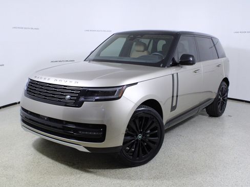 Used 2025 Land Rover Range Rover Long Wheelbase SE image 1