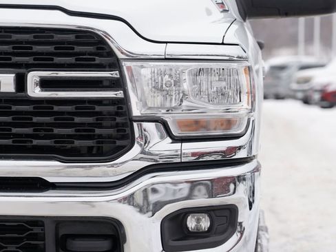 Used 2024 RAM 2500 Big Horn image 10