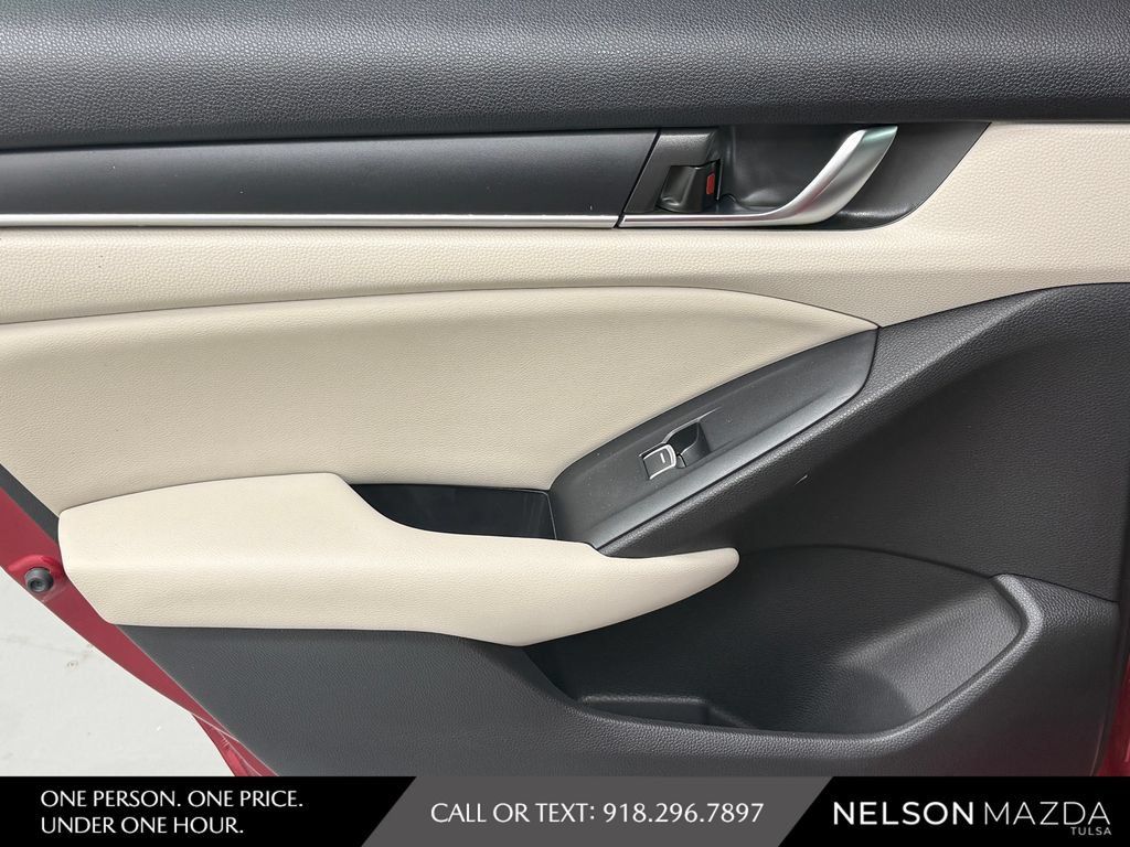 Used 2018 Honda Accord LX image 31