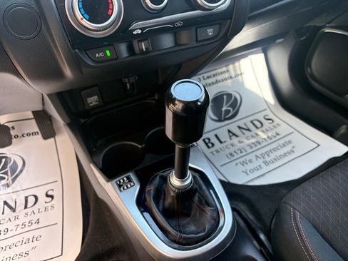Used 2018 Honda Fit Sport image 25