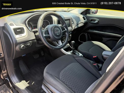 Used 2019 Jeep Compass Sport FWD image 10