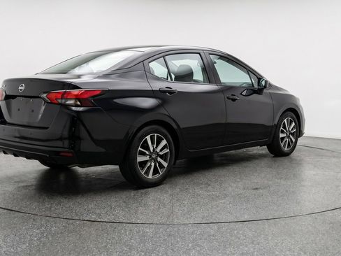 Used 2025 Nissan Versa SV FWD image 9