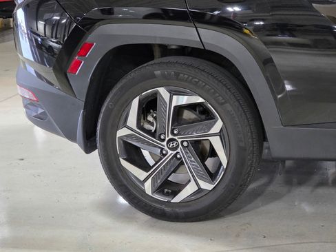 Certified 2023 Hyundai Tucson Limited image 9