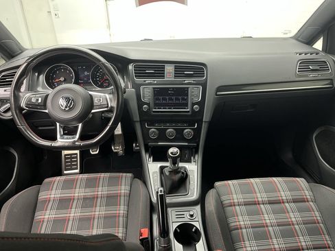 Used 2017 Volkswagen GTI S FWD image 4