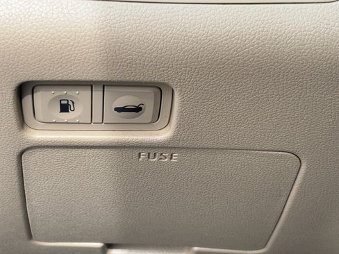 Used 2013 Hyundai Sonata GLS image 28