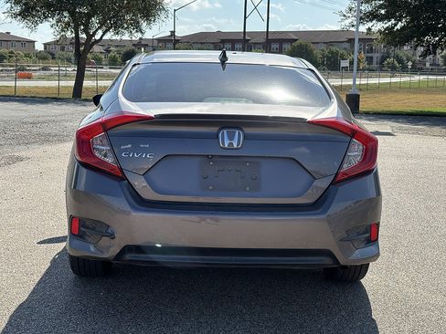 Used 2018 Honda Civic EX-T image 5