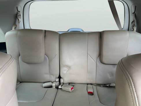 Used 2021 Nissan Armada SL w/ Captain's Chairs Package RWD image 13