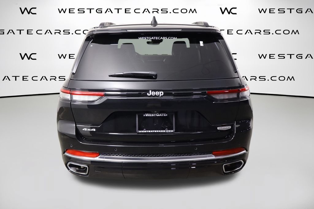 Used 2025 Jeep Grand Cherokee Summit AWD/4WD image 4