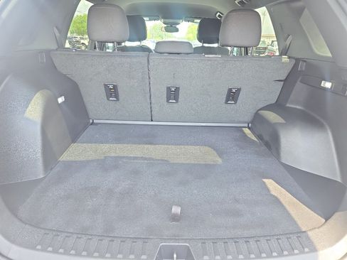 Used 2025 GMC Terrain Elevation AWD/4WD image 10