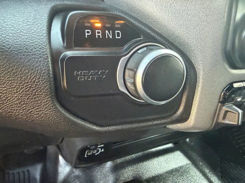 Used 2021 RAM 2500 Tradesman w/ Chrome Appearance Group image 17