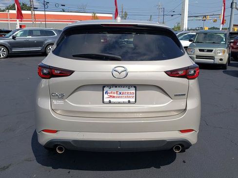 Used 2024 MAZDA CX-5 AWD 2.5 S w/ Select Package image 6