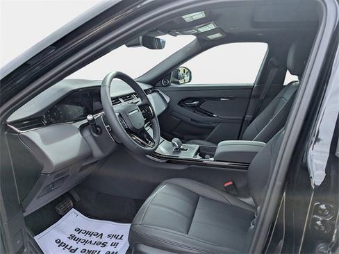 New 2026 Land Rover Range Rover Evoque S image 6