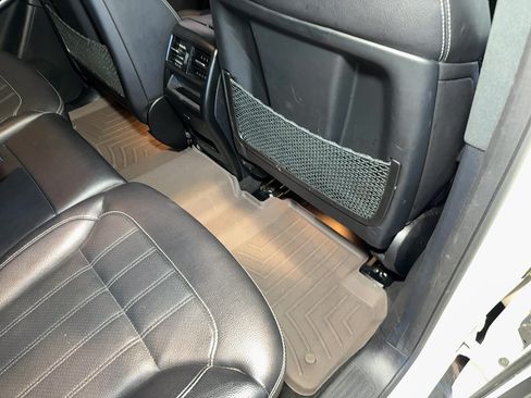 Used 2014 Mercedes-Benz GL 450 4MATIC image 98