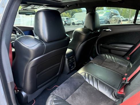 Used 2023 Dodge Charger SRT Hellcat w/ Harman/Kardon Audio Group RWD image 25