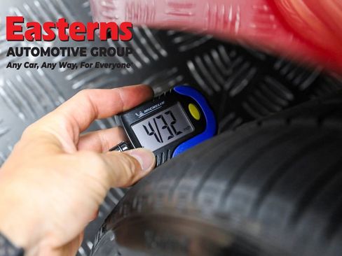 Used 2021 Tesla Model 3 Long Range image 38