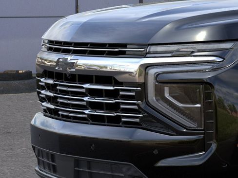 New 2026 Chevrolet Suburban Premier w/ Sun And Tow Package AWD/4WD image 41