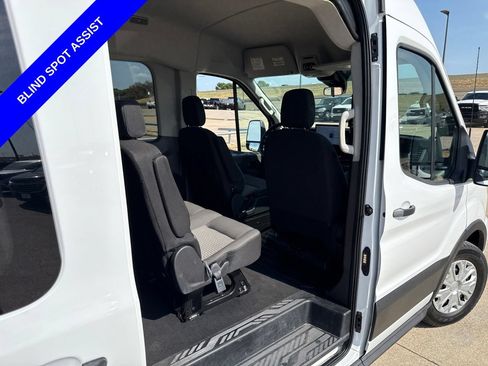 Used 2025 Ford Transit 350 XLT RWD image 13