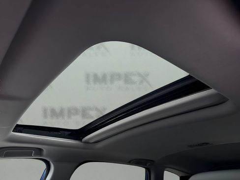 Used 2021 Honda CR-V Touring image 12