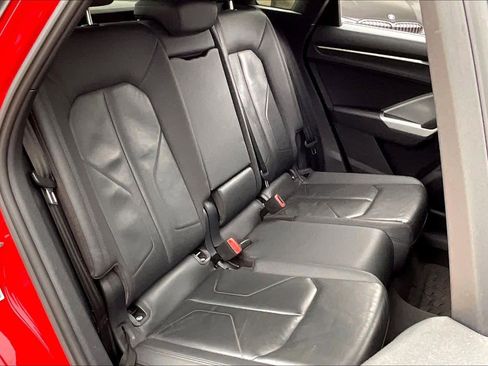 Used 2022 Audi Q3 2.0T Premium image 17