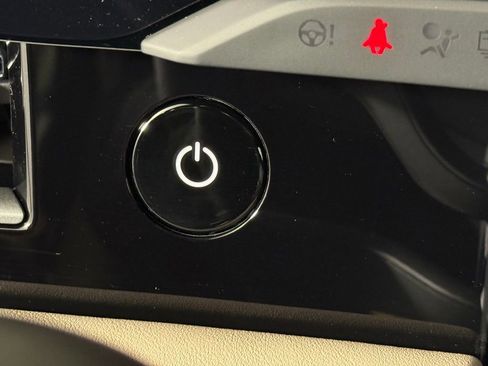 New 2026 Porsche Taycan image 35