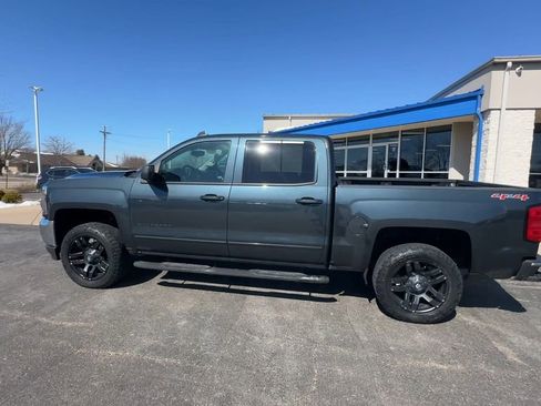 Used 2017 Chevrolet Silverado 1500 LT w/ All Star Edition image 5