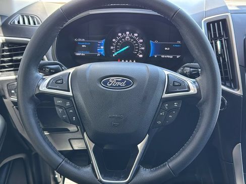 Certified 2024 Ford Edge SEL w/ Convenience Package AWD/4WD image 10
