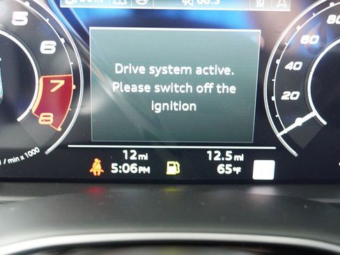 New 2026 Audi RS Q8 performance image 13