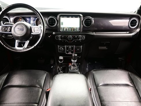 Used 2021 Jeep Wrangler Unlimited Sahara AWD/4WD image 18