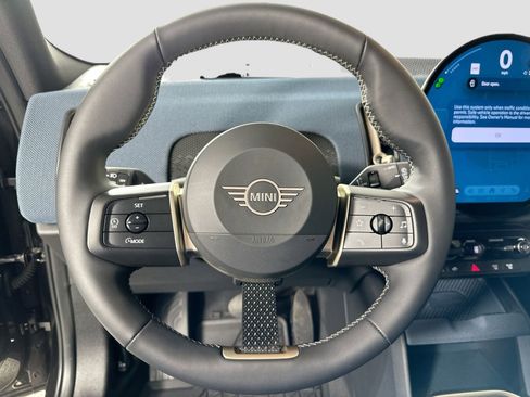 Certified 2025 MINI Cooper Countryman S image 10