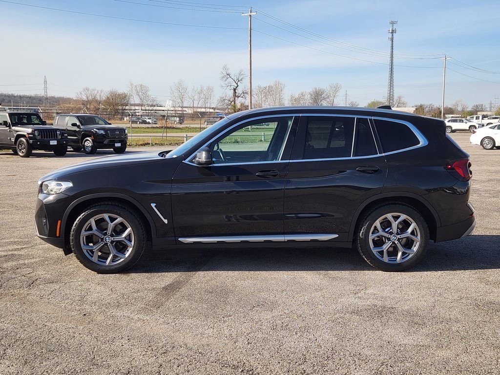 Used 2024 BMW X3 sDrive30i RWD image 4
