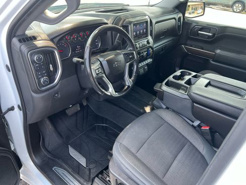 Used 2019 Chevrolet Silverado 1500 RST image 14