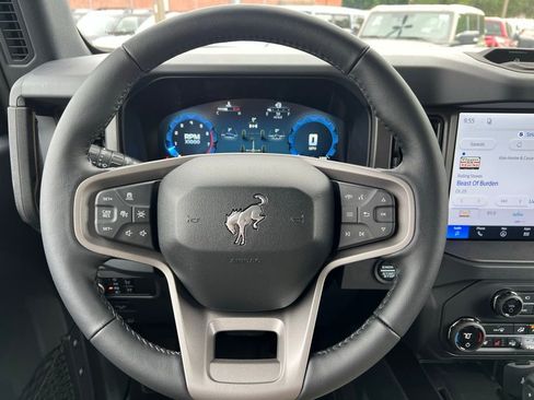 New 2026 Ford Bronco Badlands AWD/4WD image 19