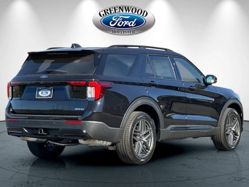 New 2026 Ford Explorer ST-Line w/ ST-Line Street Pack image 4