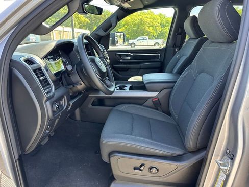 Used 2024 RAM 1500 Big Horn RWD image 12