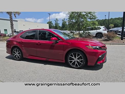 Used 2023 Toyota Camry SE FWD image 34