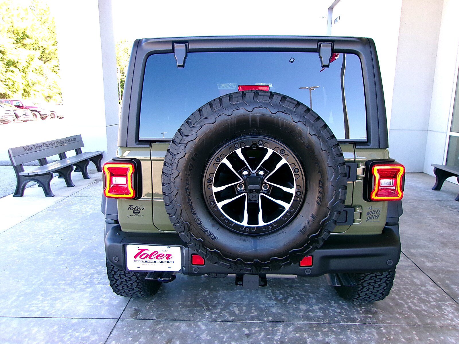 New 2027 Jeep Wrangler Unlimited Rubicon 392 AWD/4WD image 26