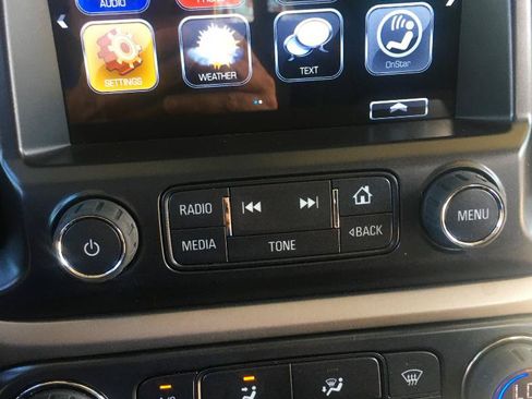 Used 2017 Chevrolet Colorado Z71 AWD/4WD image 24