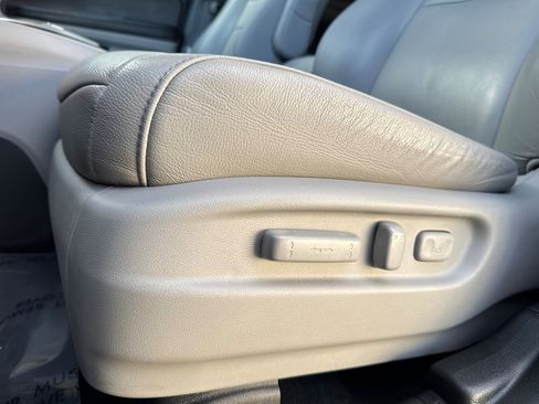 Certified 2019 Honda Pilot Touring image 14