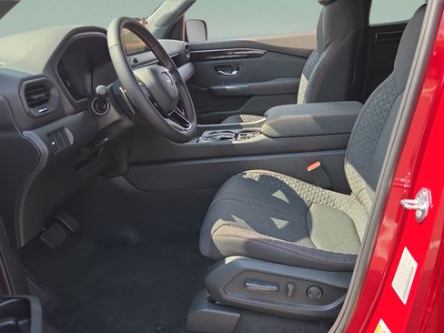 New 2026 Honda Pilot Sport image 9