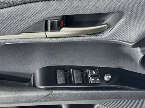 Used 2025 Toyota Camry SE FWD image 17