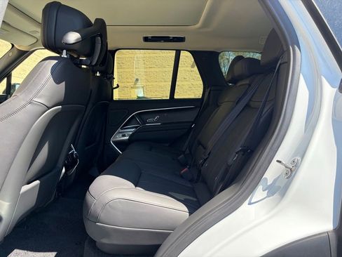 New 2026 Land Rover Range Rover SE AWD/4WD image 13