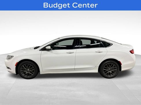 Used 2015 Chrysler 200 Limited w/ Convenience Group FWD image 5
