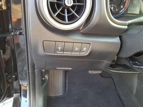 Used 2023 Hyundai Kona SEL FWD image 8