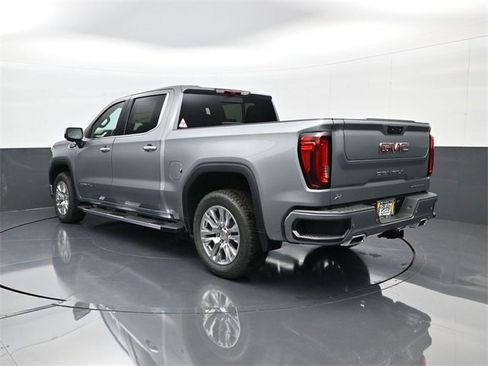 Used 2025 GMC Sierra 1500 Denali w/ Technology Package image 7