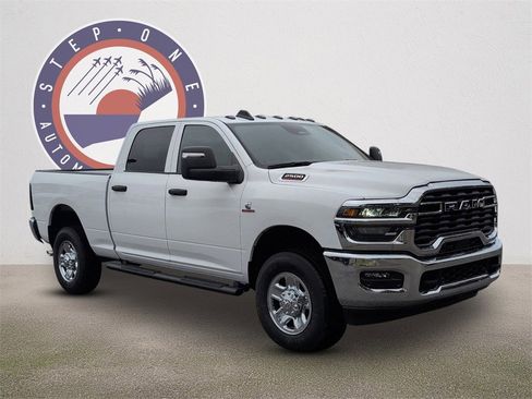 New 2026 RAM 2500 Tradesman image 2