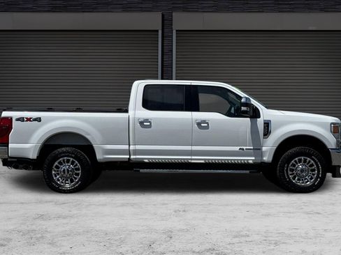 Used 2020 Ford F350 XLT w/ XLT Premium Package AWD/4WD image 3