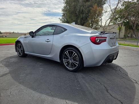 Used 2017 Subaru BRZ Limited RWD image 7
