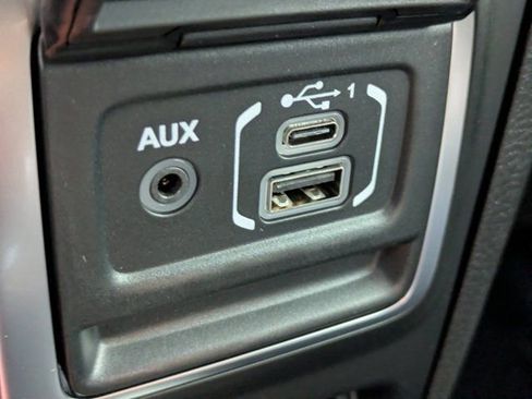 New 2026 Jeep Gladiator Sport AWD/4WD image 19