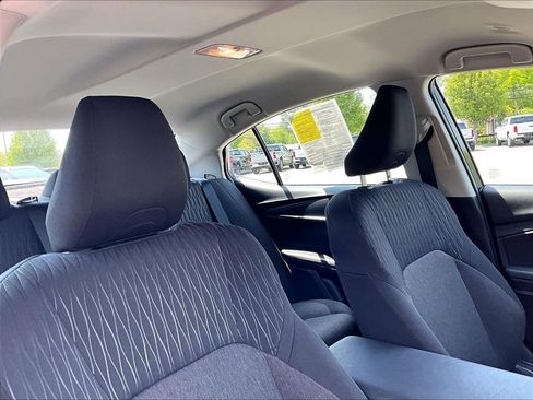 Used 2025 Toyota Camry LE FWD image 22