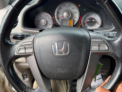 Used 2010 Honda Pilot EX-L image 15